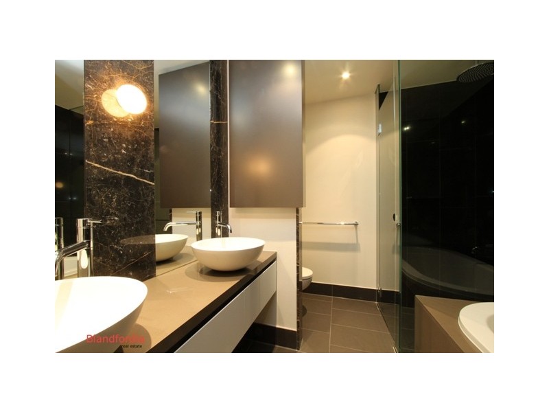 1007/19 Marcus Clarke Street, City ACT 2601