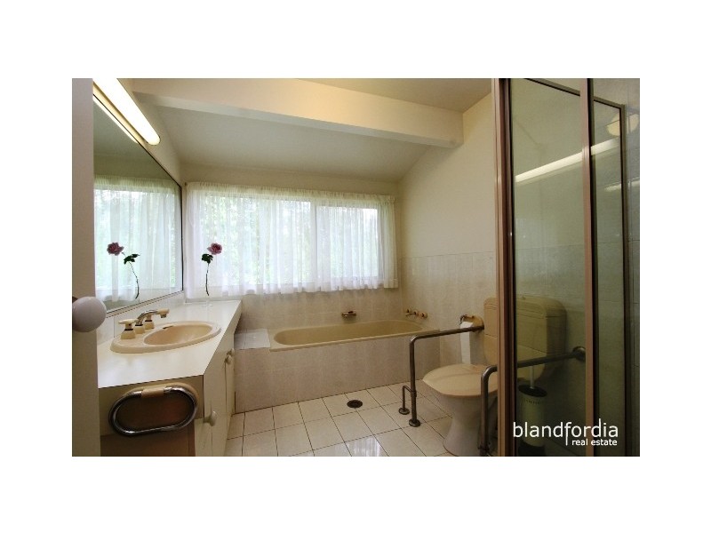 8/102 Julia Flynn Avenue, Isaacs ACT 2607