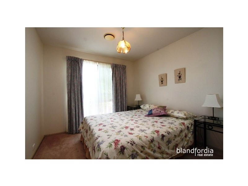 8/102 Julia Flynn Avenue, Isaacs ACT 2607