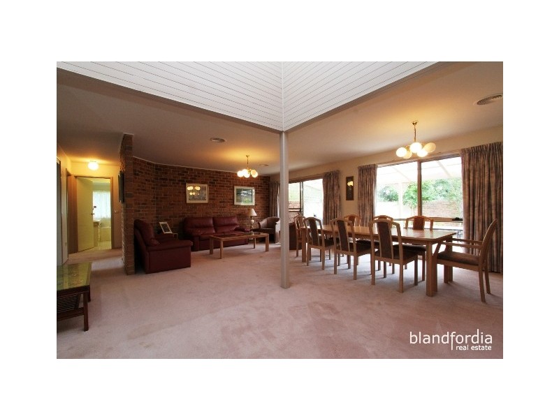 8/102 Julia Flynn Avenue, Isaacs ACT 2607