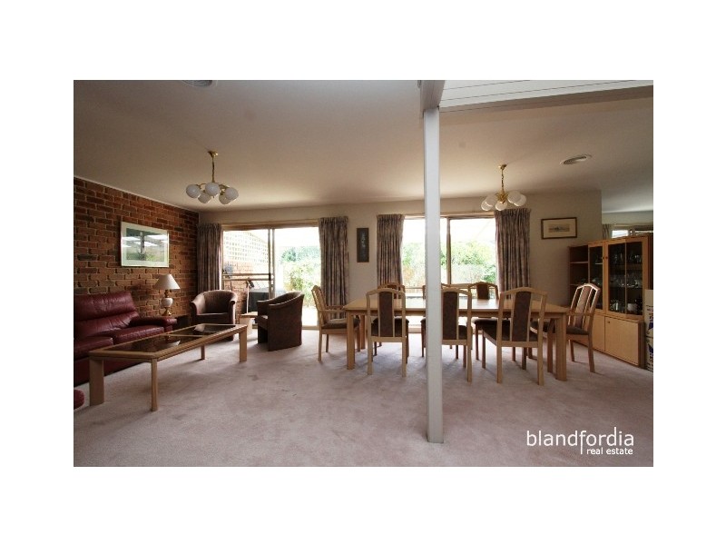 8/102 Julia Flynn Avenue, Isaacs ACT 2607