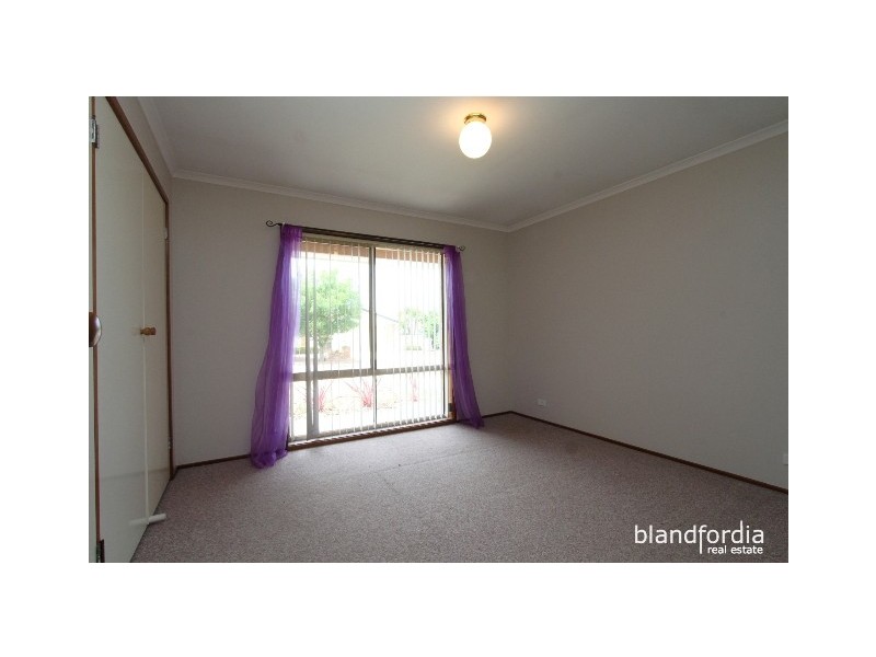 22A Hallstrom, Monash ACT 2904