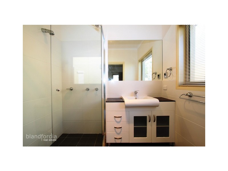 309 Gunderoo Drive, Gungahlin ACT 2912