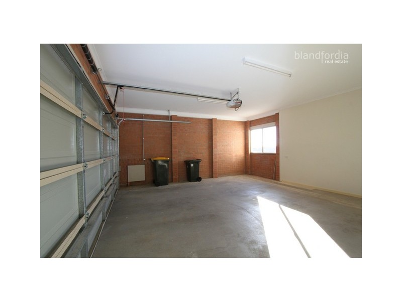 309 Gunderoo Drive, Gungahlin ACT 2912