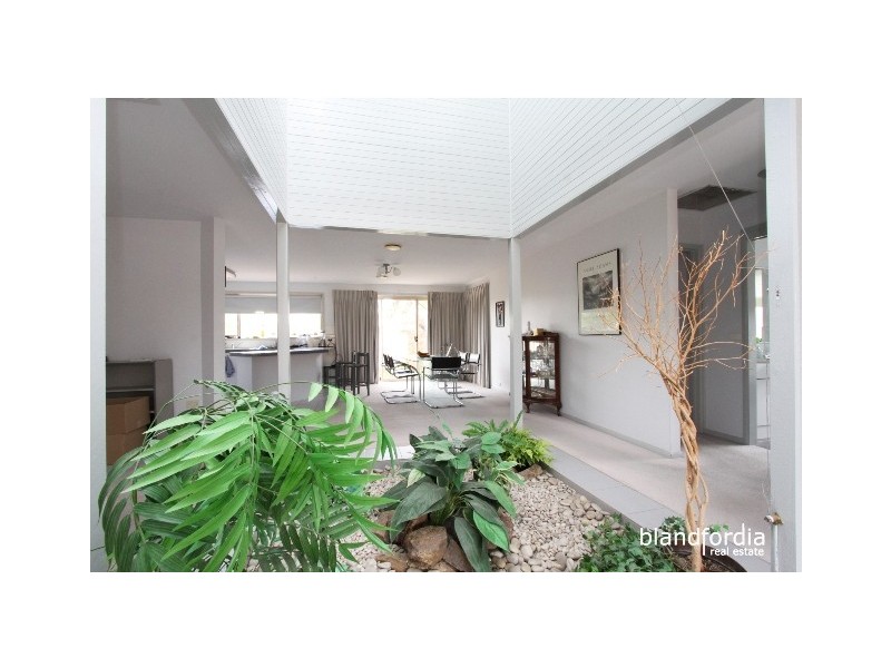 6/102 Julia Flynn Ave, Isaacs ACT 2607