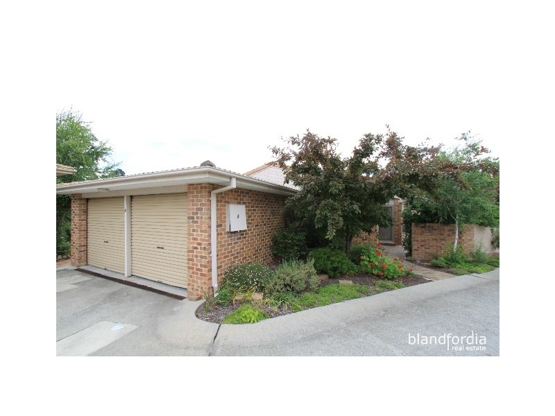 6/102 Julia Flynn Ave, Isaacs ACT 2607