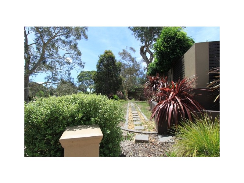 103 Bandjalong Crescent, Aranda ACT 2614