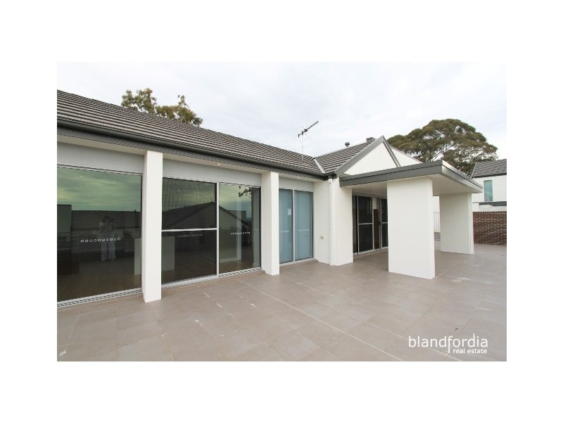 2/15 Dalman Crescent, O’malley ACT 2606