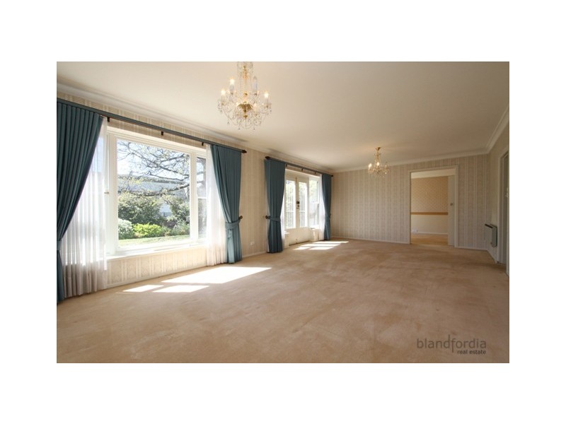 61  Franklin St, Forrest ACT 2603