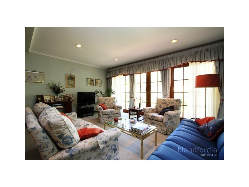 20 Hicks St, Red Hill ACT 2603