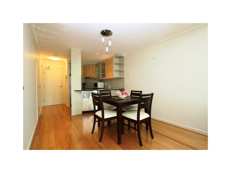 1/18 Captain Cook Crescent, Griffith ACT 2603