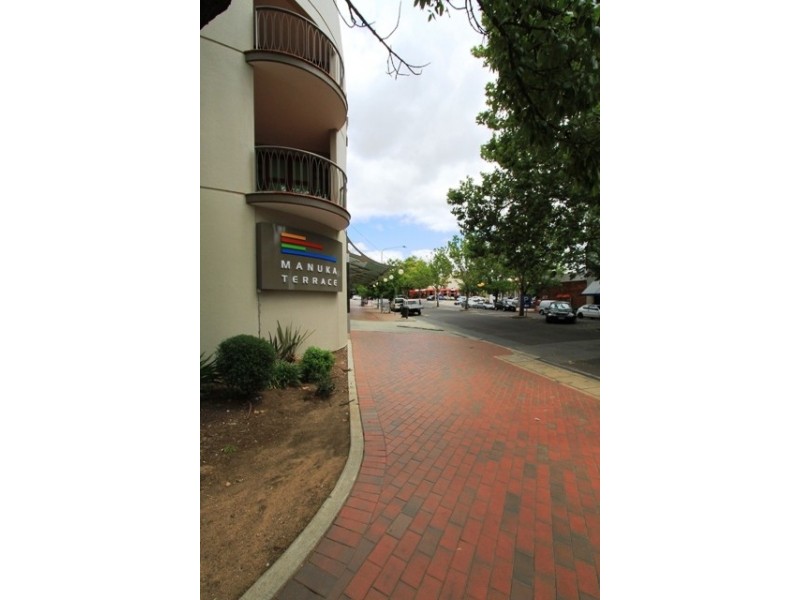 1/18 Captain Cook Crescent, Griffith ACT 2603