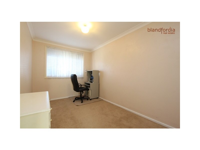 1 Markham St, Mawson ACT 2607