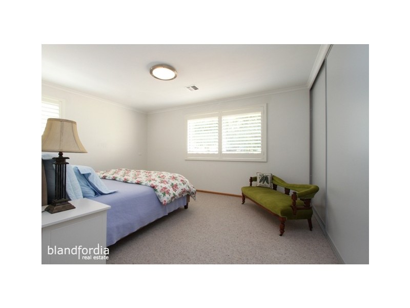 8 Barber Crescent, Flynn ACT 2615