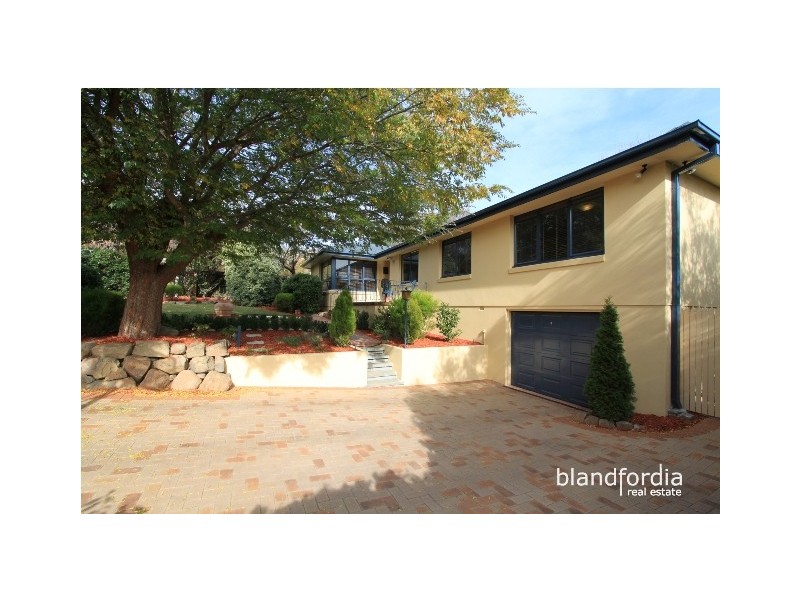 196 Monaro Crescent, Red Hill ACT 2603