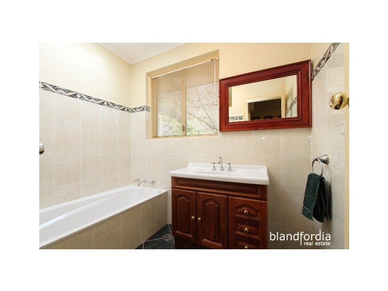 196 Monaro Crescent, Red Hill ACT 2603