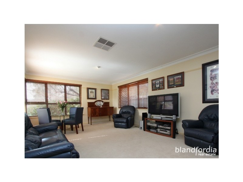 196 Monaro Crescent, Red Hill ACT 2603