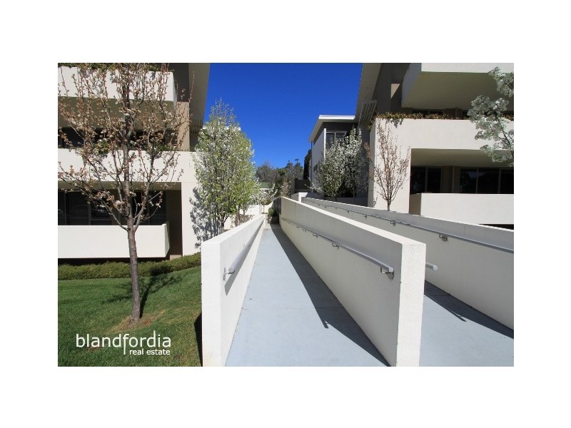 111/19 State Circle, Forrest ACT 2603