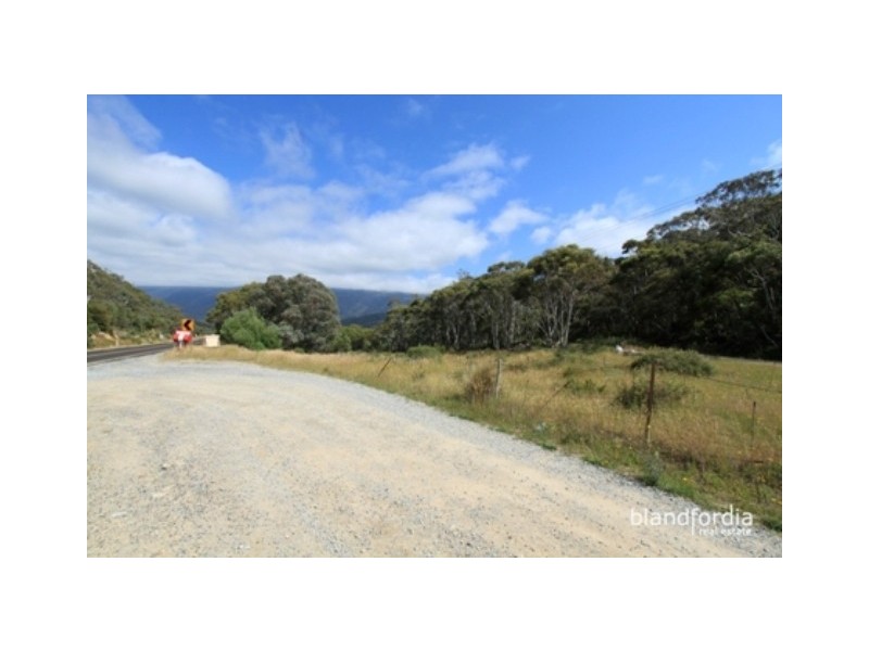 1392 Alpine Way, Crackenback NSW 2627