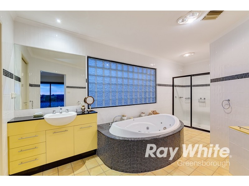 29 Viewgrand Way, Greensborough VIC 3088