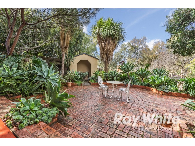 126 Beverley Road, Rosanna VIC 3084