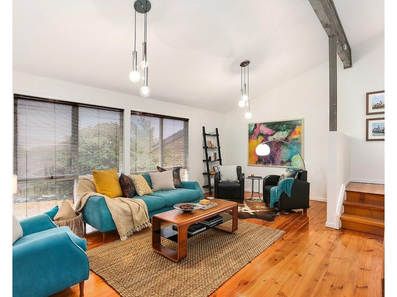 6 Yurana Court, St Helena VIC 3088