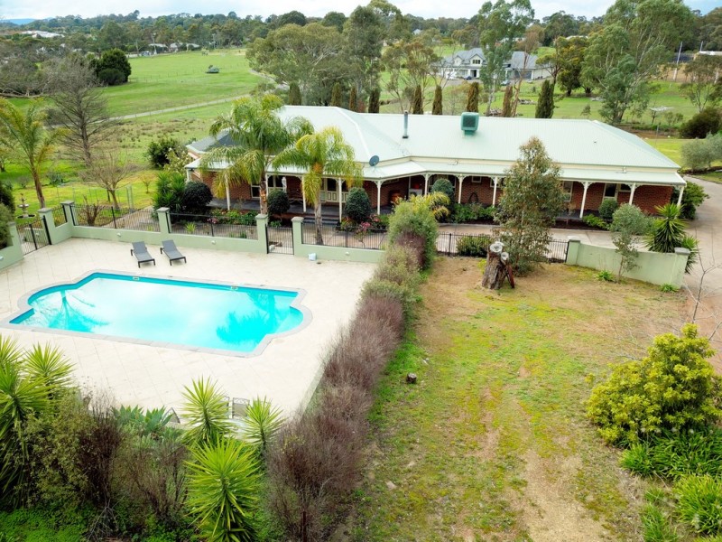 594 Yan Yean Road, Yarrambat VIC 3091