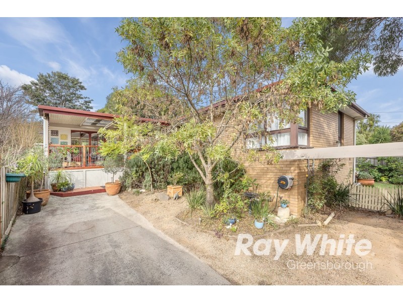 2/4 Hoban Avenue, Montmorency VIC 3094