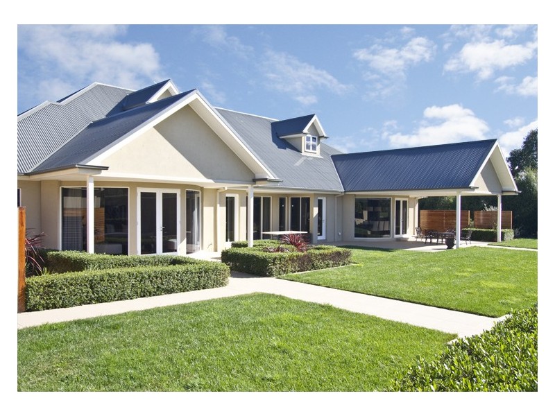 12 Tarawera Road, Doreen VIC 3754