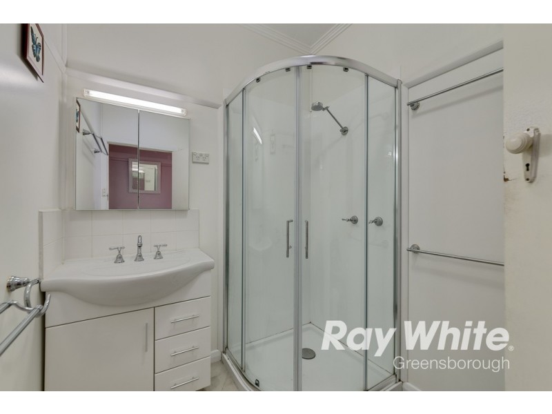 1/185 Mountain View Road, Greensborough VIC 3088