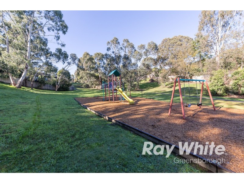 2 Doowi Court, Greensborough VIC 3088