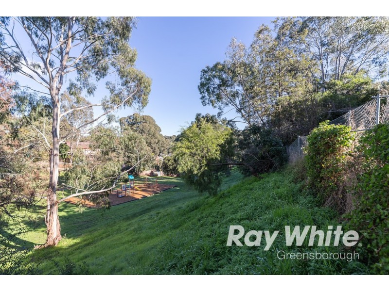 2 Doowi Court, Greensborough VIC 3088