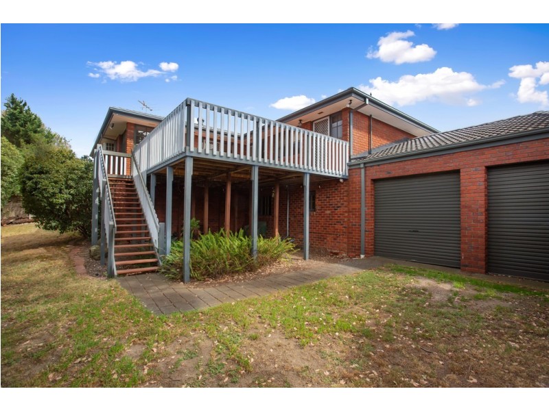 3 Moorside Rise, St Helena VIC 3088