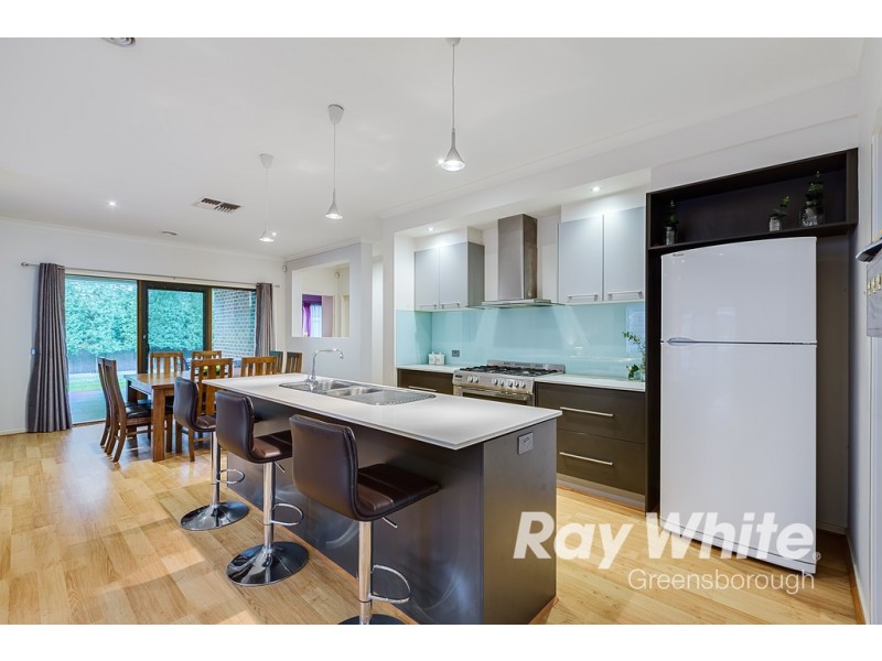 13 Laurence Street, Doreen VIC 3754