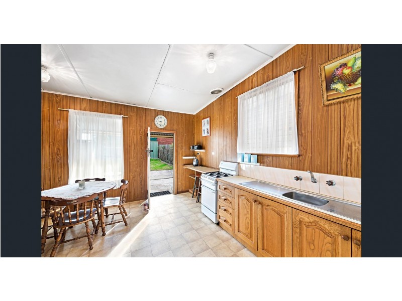 14 Peveril Street, Brunswick VIC 3056