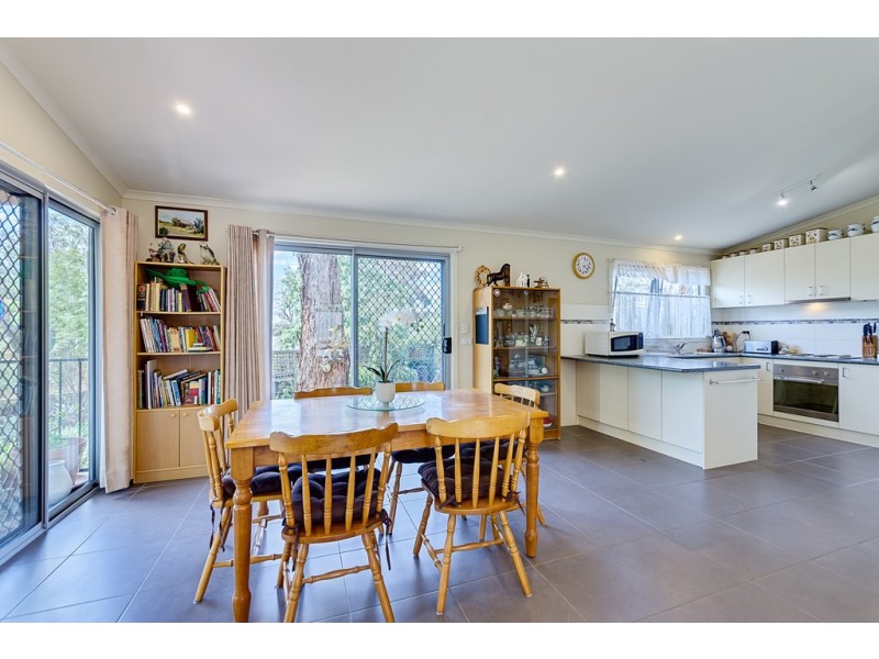 22a Baldwin Avenue, Montmorency VIC 3094