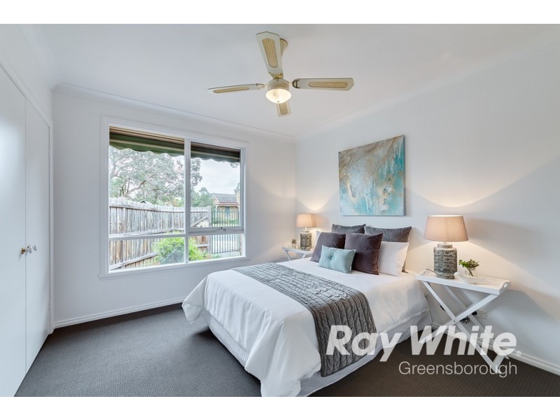 2A Fernside Avenue, Briar Hill VIC 3088