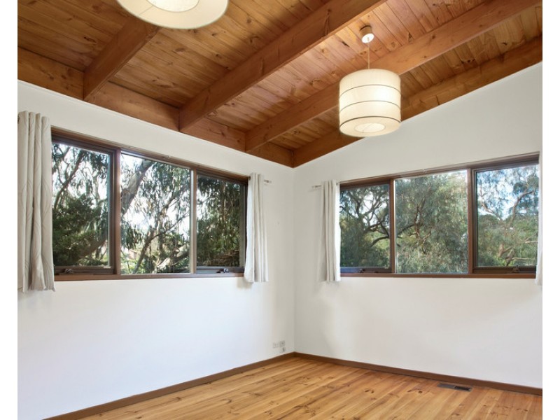 2 Plenty River Drive, Greensborough VIC 3088