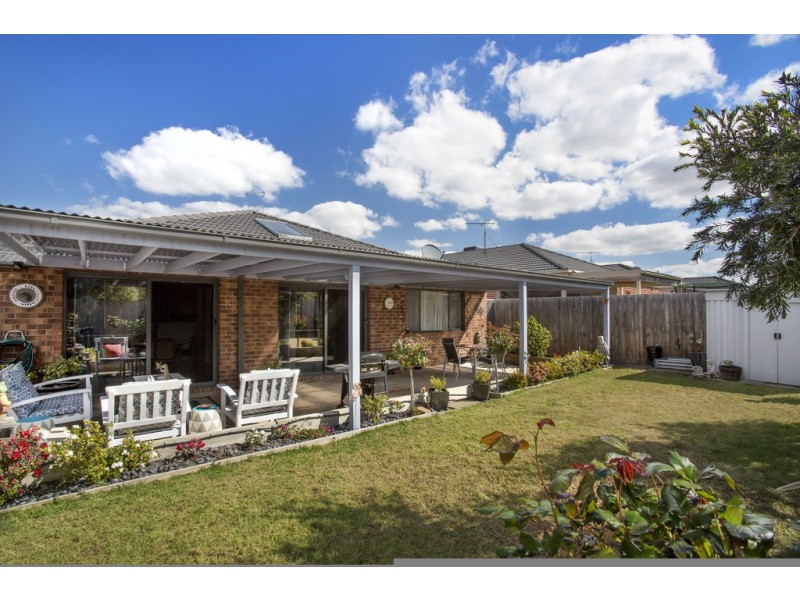 11 Starboard Drive, Doreen VIC 3754