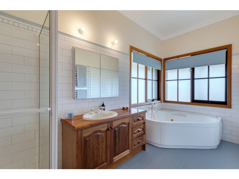 265 Chapel Lane, Doreen VIC 3754