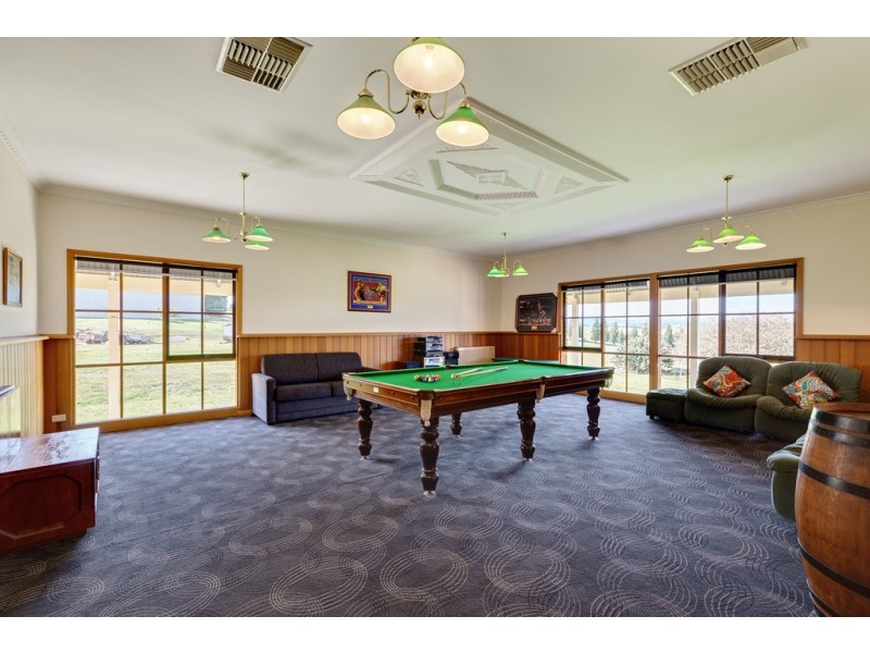 265 Chapel Lane, Doreen VIC 3754