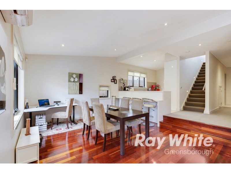 2/15 Karingal Drive, Montmorency VIC 3094