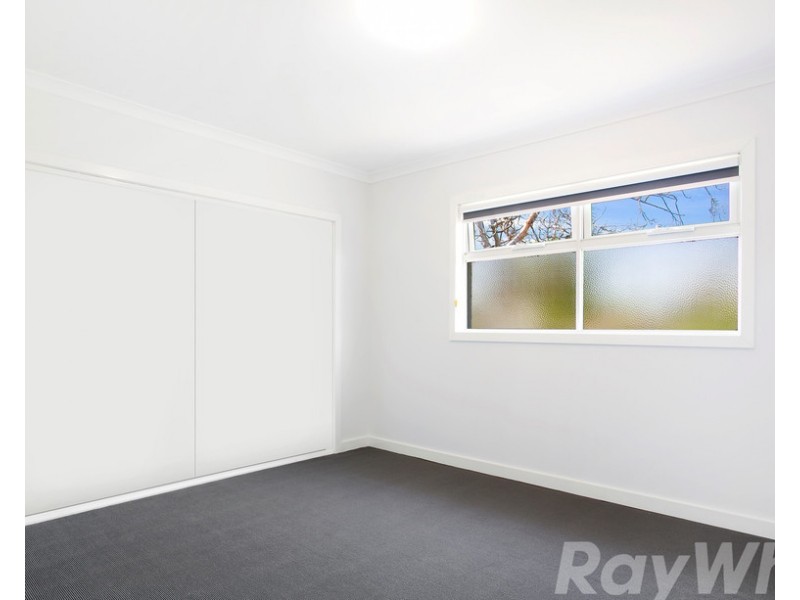 2/9 Station Road, Rosanna VIC 3084