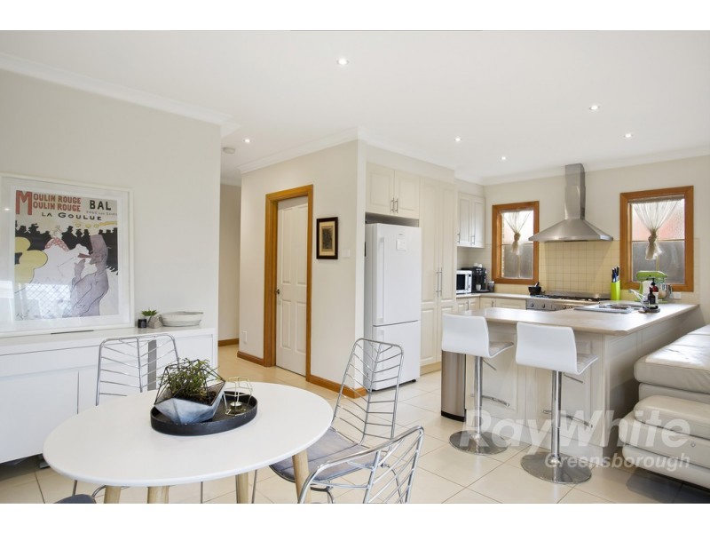6A Ayton Street, Ivanhoe VIC 3079