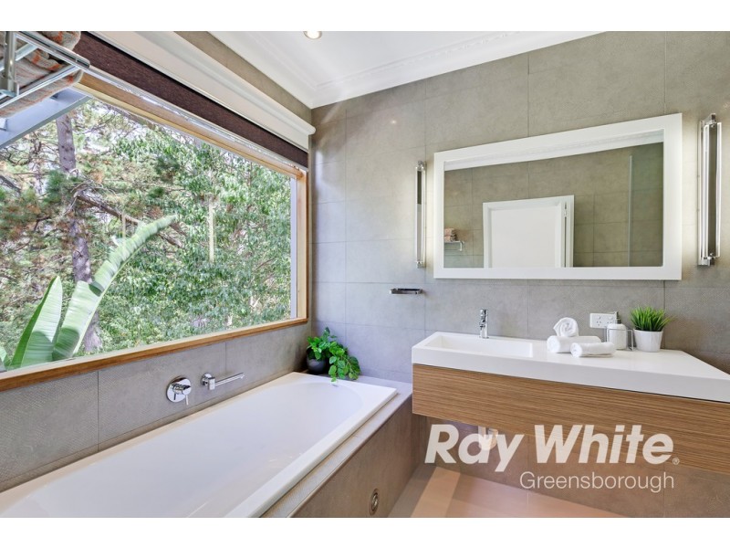 21 De Blonay Crescent, Greensborough VIC 3088