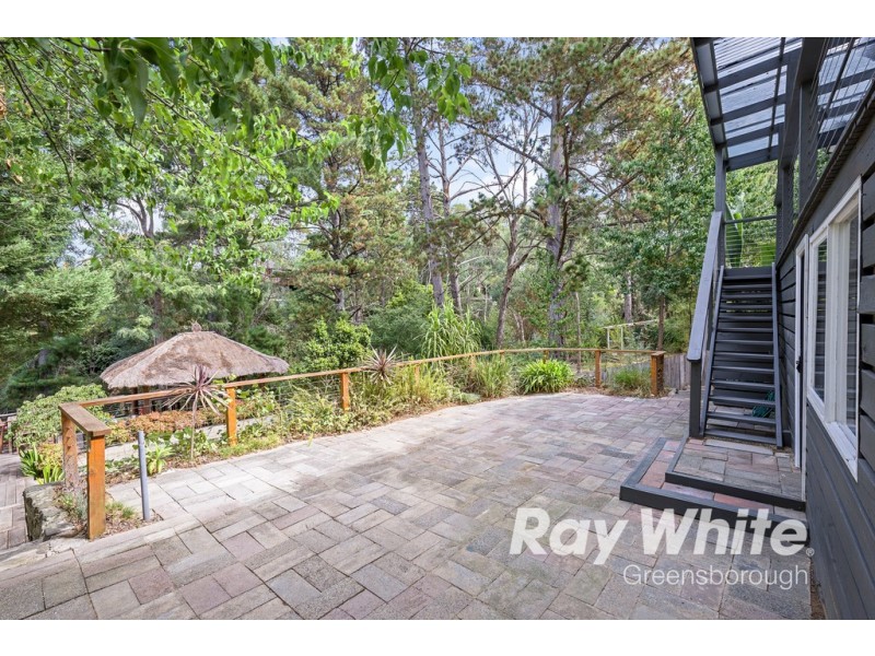 21 De Blonay Crescent, Greensborough VIC 3088