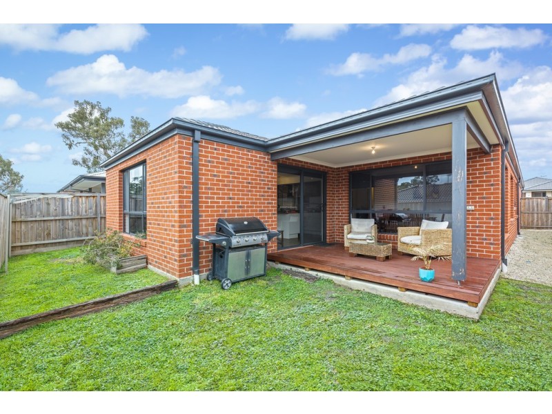 34 Sunstone Boulevard, Doreen VIC 3754