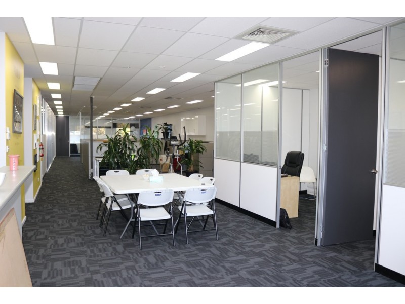 Suite 8, 18 Sherbourne, Briar Hill VIC 3088