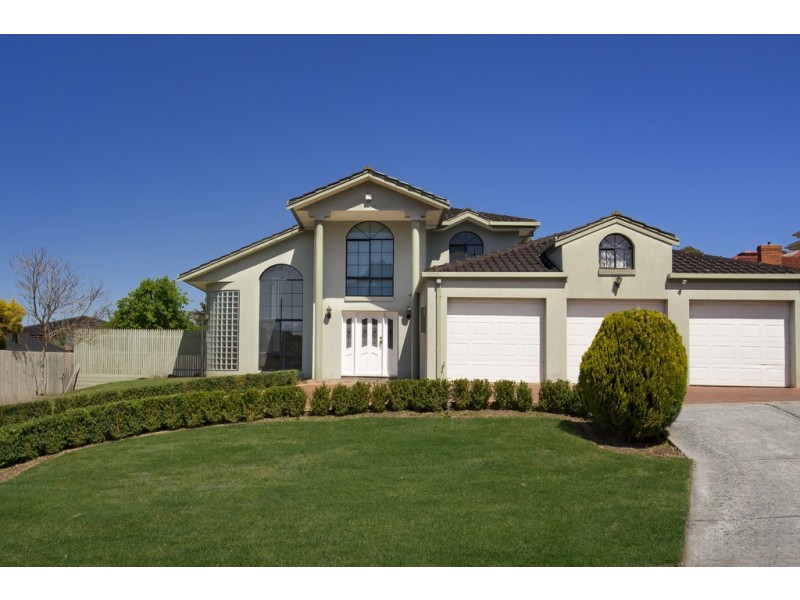 3 Daintree Rise, St Helena VIC 3088