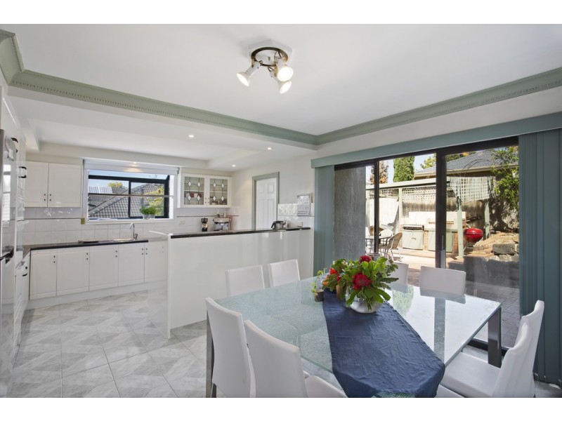 3 Daintree Rise, St Helena VIC 3088